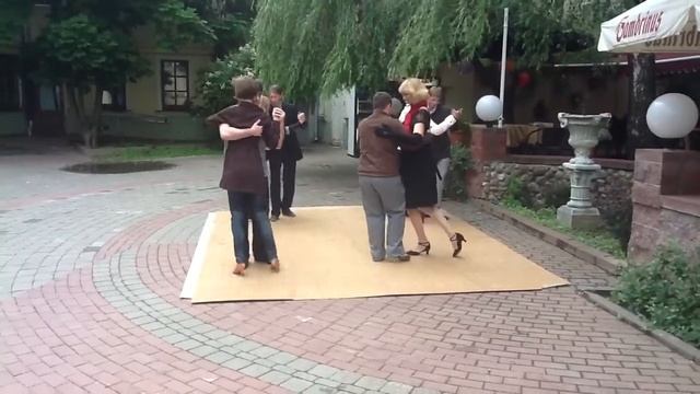Милонга в кафе Грюнвальд, Минск 3.06.2012 смотреть онлайн