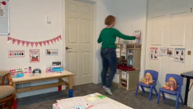 Pretend Play Hair Salon смотреть онлайн