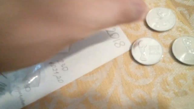 Банкноты и монеты Сочи 2014 ЧМ 2018 Крым - распаковка с бабушкой смотреть онлайн