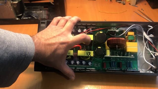 Інвертори PoweronPlus 4000 та Changi CJ-5000Q