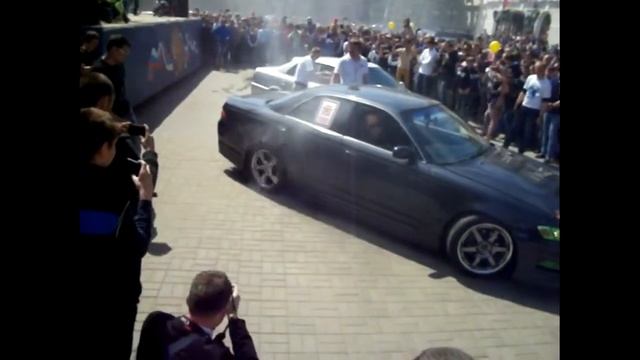 Burning Tires, Bryansk, 09.05.2015 смотреть онлайн