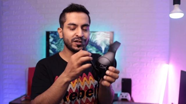 BUDGET GAMERS STAY AWAY || HyperX cloud Stinger S Gaming Headphones REVIEW HINDI смотреть онлайн