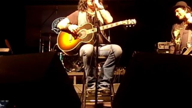 John Corabi - Beth & Hard Luck Woman (Argentina 2010) смотреть онлайн