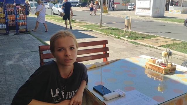 Милая Болгарка об отношении к Русским после 24 Февраля смотреть онлайн