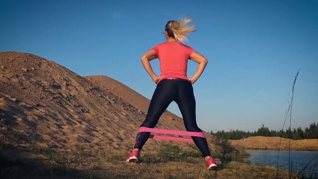 Тренировка с фитнес резинками ? смотреть онлайн