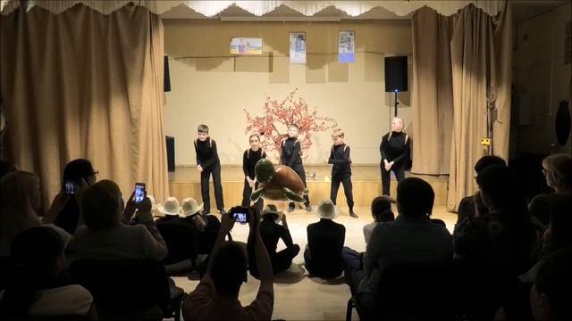 Спектакль Прогони слона!. Театральная студия Паприка