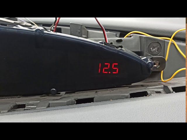 Nissan Primera P12. Мини подключение, вольтметра.