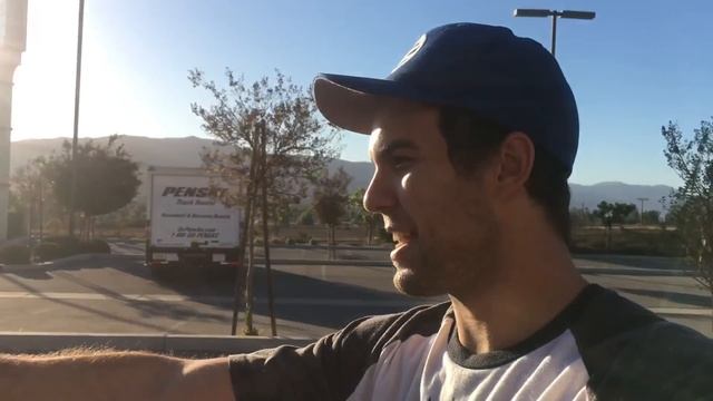 WALMART GAME OF SCOOT VS PRO SCOOTER RIDER ( Raymond Warner ) смотреть онлайн