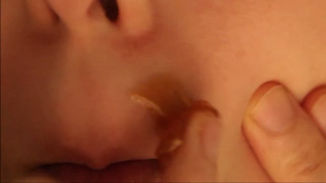 ★MOCCO★ Как легко избавиться от усов в домашних условиях за 5 минут смотреть онлайн