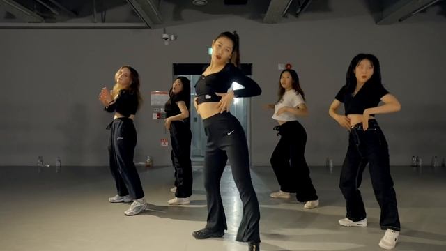 Uhm Jung Hwa - Hop in Feat. Hwa Sa, DPR LIVE / Learner's Class смотреть онлайн