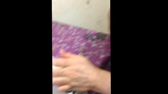 Съесть лимон целиком, меньше чем за минуту не морщась, . Слабо? смотреть онлайн