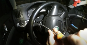 Установка мульти руля, замена подорулевог блока и доработка шлейфа Skoda Octavia A5 FL.