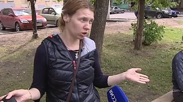 Небезопасная детская площадка на улице Маланова в Ярославле смотреть онлайн