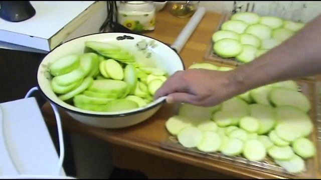 Сушим кабачки на зиму. смотреть онлайн