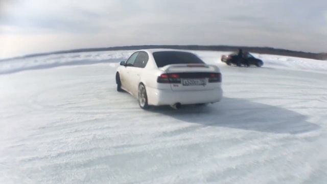 Слёт военной техники Subaru смотреть онлайн