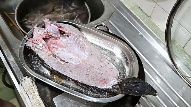 溫故知新系列(多國語言/Multi-Lingual CC字幕)——油浸筍殼/OIL-POACHED SOUS VIDE MARBLE GOBY/竹貝の油漬け/ปลากระพงทอดน้ำมัน