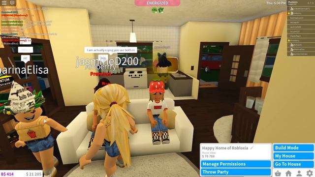 WE MADE OUR FIRST ROBLOX MERCH | Roblox смотреть онлайн