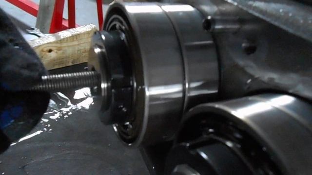 Проверка осевого зазора приводного вала смотреть онлайн