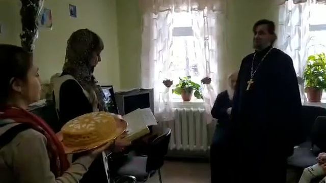 Воскресная школа поздравляет настоятеля с Днем Ангела! смотреть онлайн