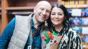 🔔 Димаш Кудайберген с семьей поздравили с днем рождения концертного директора Хизри Байтазиева (SUB
