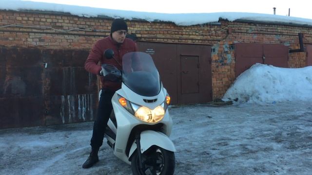 Торопим весну! Suzuki Skywave 250 по снегу смотреть онлайн