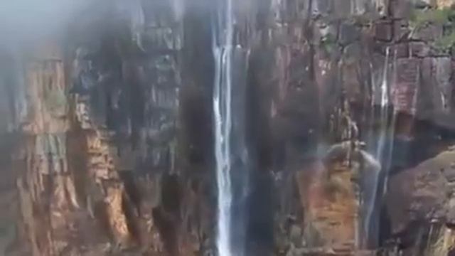 Водопад Анхель в Венесуэла самый высокий в мире. смотреть онлайн