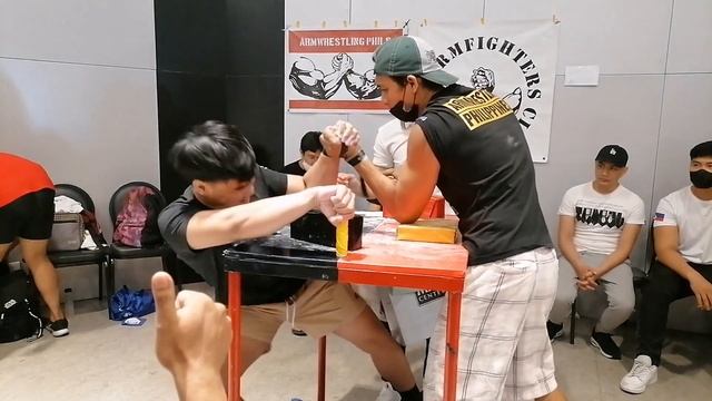 Mark noy Champ? Vs Genesis THE ARM ZONE Left Hand | SUPERMATCH | 6F Podium Hall смотреть онлайн