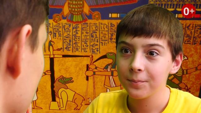 Видео игрушки Бен 10 и настолка для детей Злой Кошак. Играем в настольные игры. Детские игры смотреть онлайн