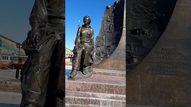 Город удачный, вот такой был у нас парад. 🎈 смотреть онлайн