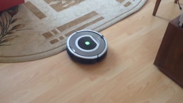 Робот-пылесос iRobot Roomba 780 уборка в помещении с препятствиями.(Part3)