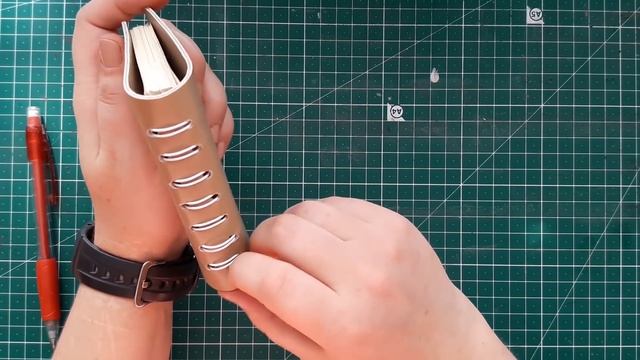 DIY Блокнот на скрытой пружине. Как сделать блокнот на пружине/DIY homemade notebook смотреть онлайн