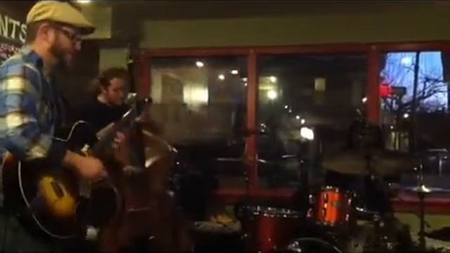 Ross Hammond, Max Johnson and Calvin Weston, Philly 4/2014 смотреть онлайн