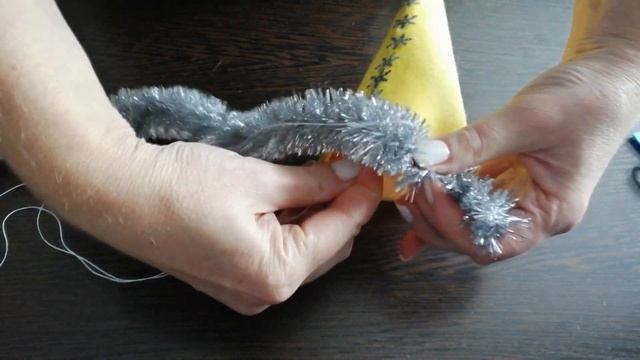 Новогодняя игрушка своими руками | Объемная поделка Гномик с сюрпризом | Новогодняя поделка смотреть онлайн