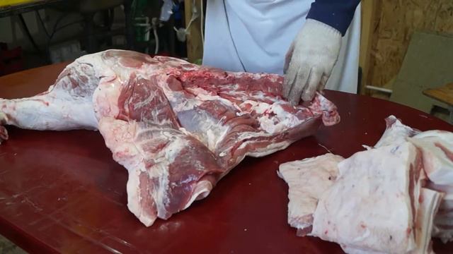 Разделка полутуши свиньи в домашних условиях, в первый раз, ДЕШЕВО, ВЫГОДНО. записки неумейки. , смотреть онлайн