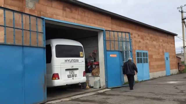 Hyundai County Deluxe Bus смотреть онлайн