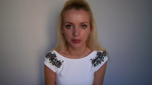 Уход за сильно поврежденными волосами от Kerastase 