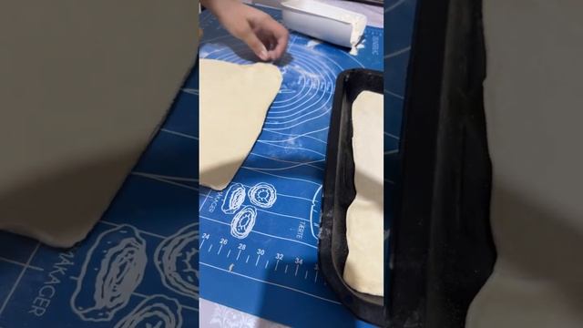 СЫТЫЙ МУЖ! Очень ленивый пирог ? смотреть онлайн