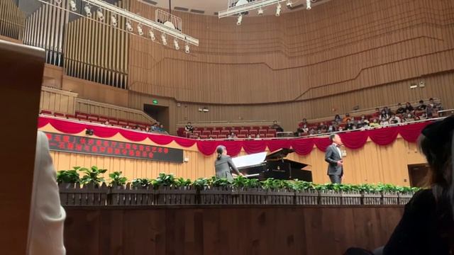 Salut! Demeure Chaste Et Pure (Gounod Faust) - Tenor Yijie Shi 石倚洁