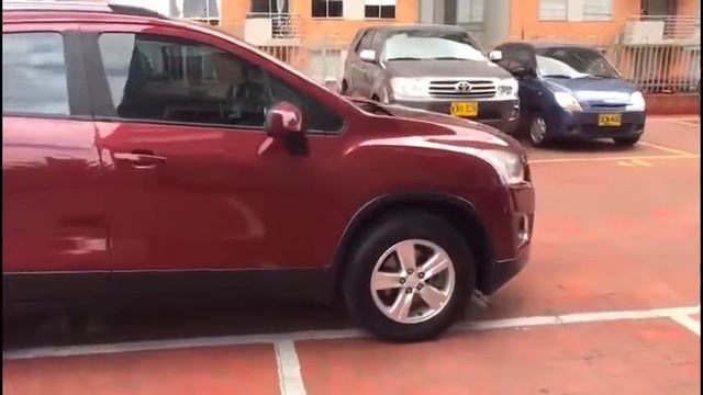 Chevrolet Tracker LS 2016 - 29K смотреть онлайн