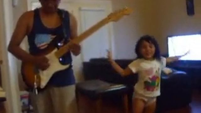 Father-Daughter mini concert смотреть онлайн