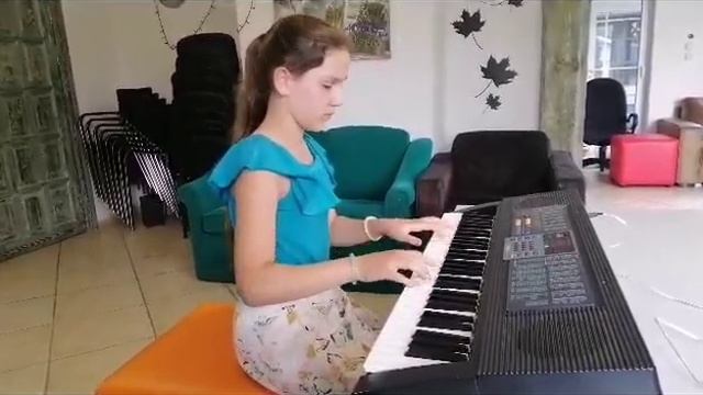 Полька.Микола Раков-- композитор. виконує Акуленко Елеонора 10 років смотреть онлайн