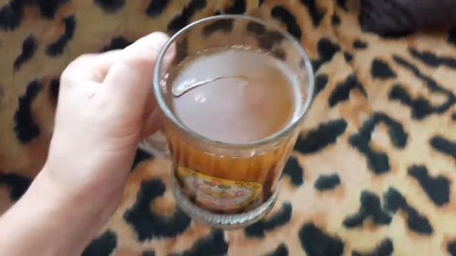 САМЫЙ КВАСНЫЙ КВАС ИЗ КОРПОРАЦИИ БУХЛА ЗА 60 РУБАСОВ смотреть онлайн