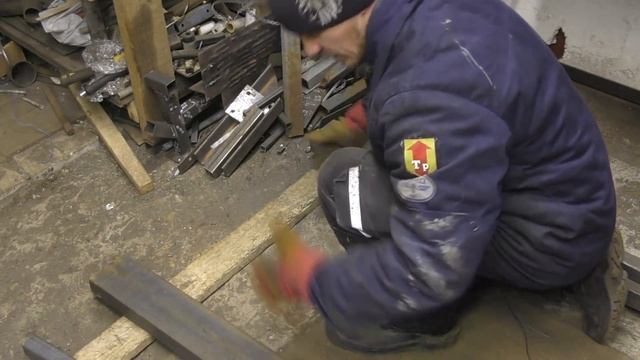 Как подготовить ровную рабочую поверхность на глаз, чтобы вашу конструкцию не повело? смотреть онлайн