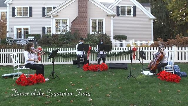 All Strings Considered presents "Holiday Greetings" смотреть онлайн