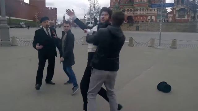 Дуэль между Пушкиным и Лениным на Красной Площади смотреть онлайн