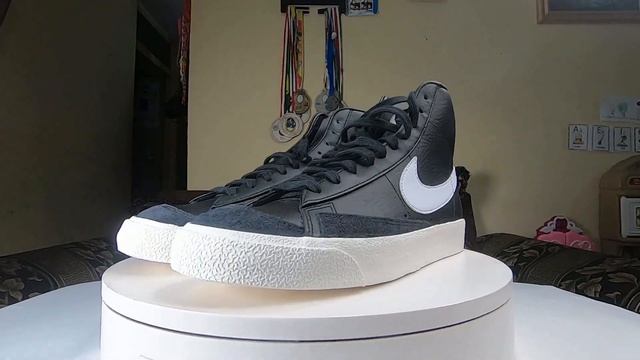 Nike Blazer Mid 77 Vintage Unboxing Review !!!! смотреть онлайн