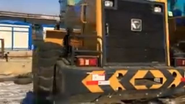 Фронтальный погрузчик XCMG ZL50GV смотреть онлайн