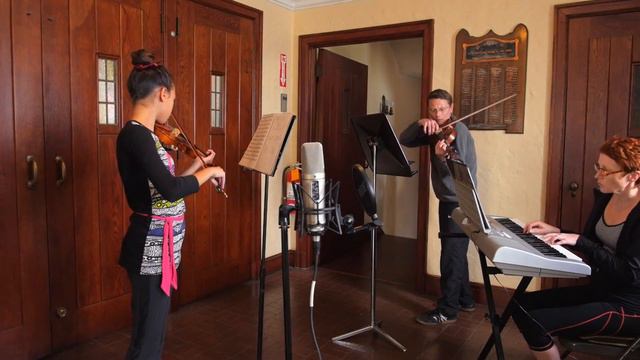 Corelli Trio Sonata Opus 3 No.2 3rd Movement смотреть онлайн