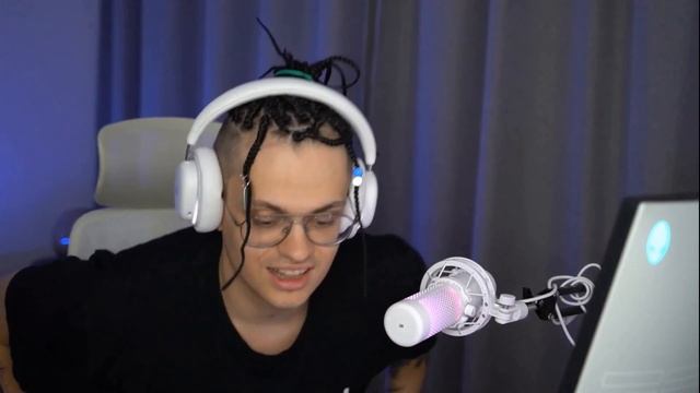 ЭВЕЛОН ПРО НОВУЮ ПРИЧЕСКУ БУСТЕРА смотреть онлайн