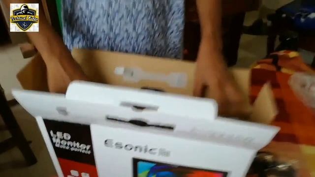 Esonic 17 inch Monitor | Unboxing смотреть онлайн